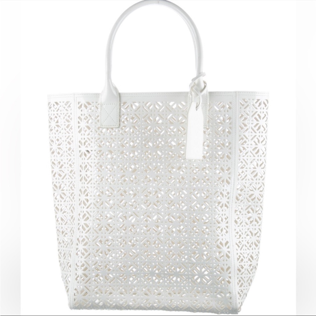 Tory Burch Laser Cut Tote Shopper In White Pvc